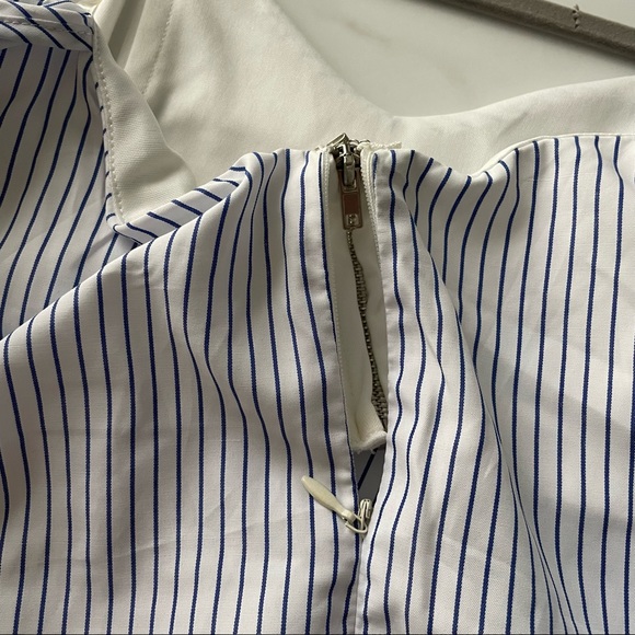 Windsor | Striped Off-the-Shoulder Top - Picture 7 of 8